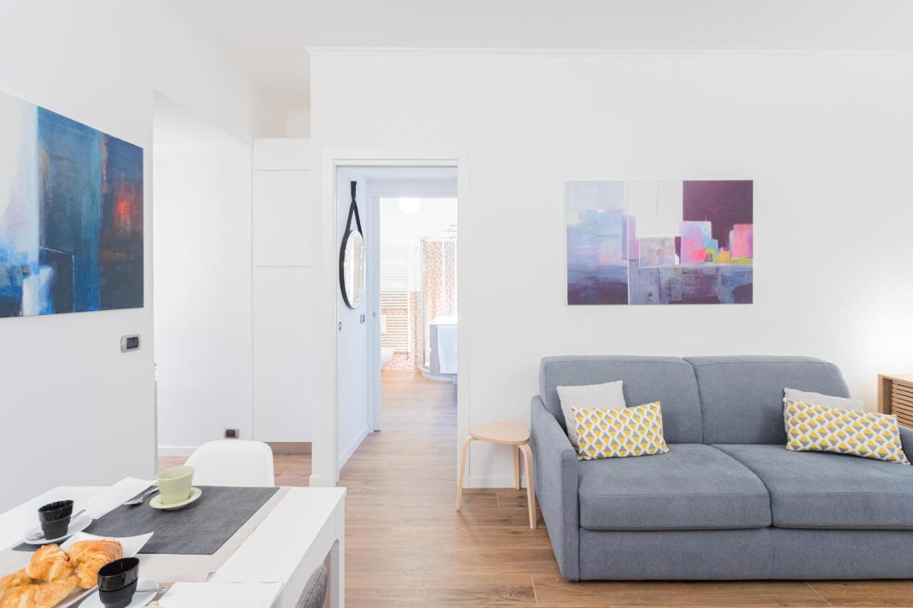 Appartamento Rosart House By Rent All Côme Esterno foto